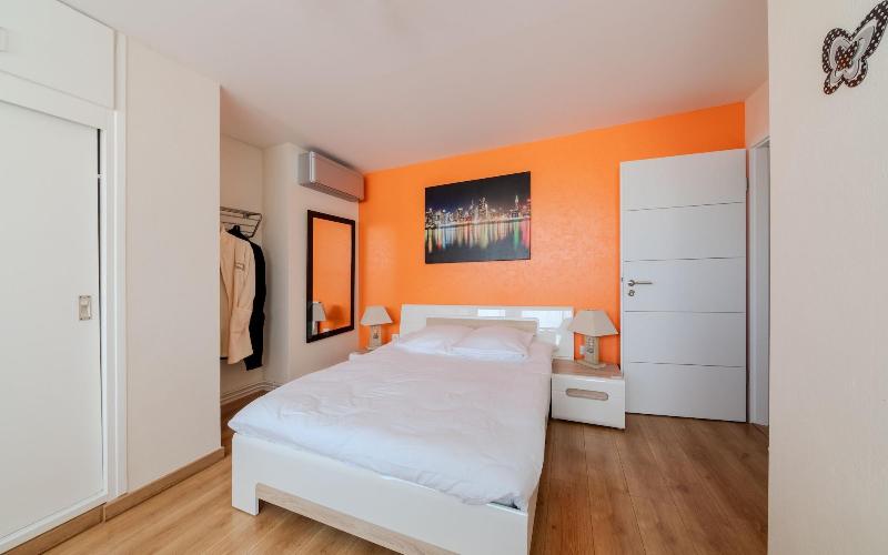 Au Coeur De Nancy Bnb image