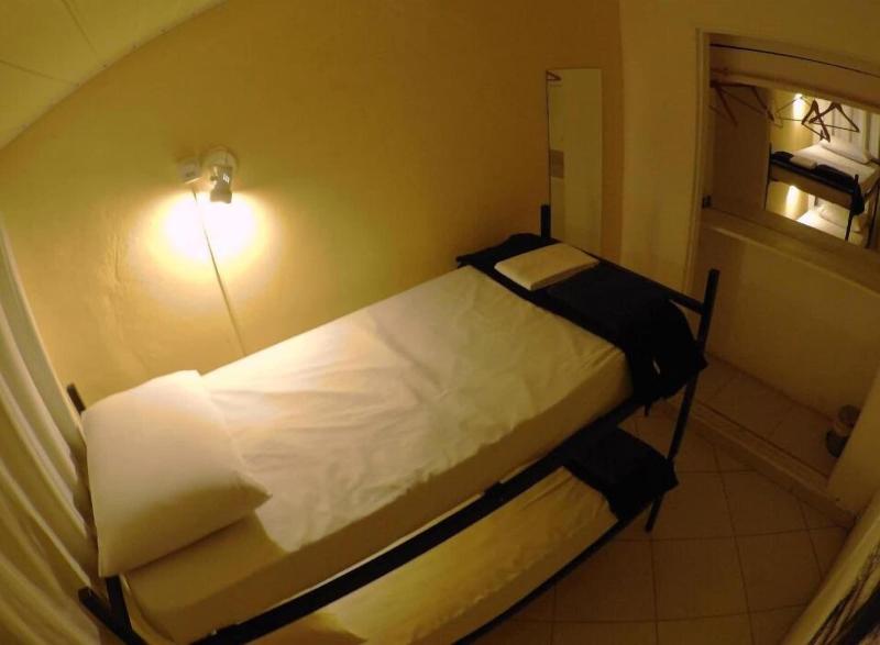Yolo Hostel image