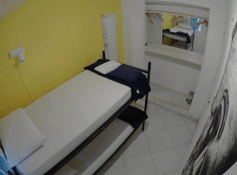Yolo Hostel image
