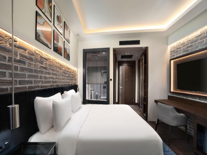 Hotel Decamondo image