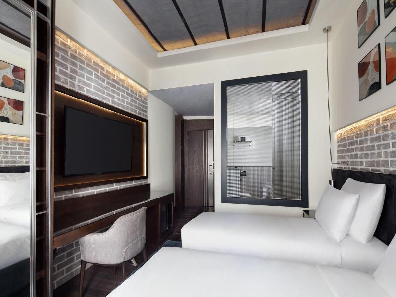 Hotel Decamondo image