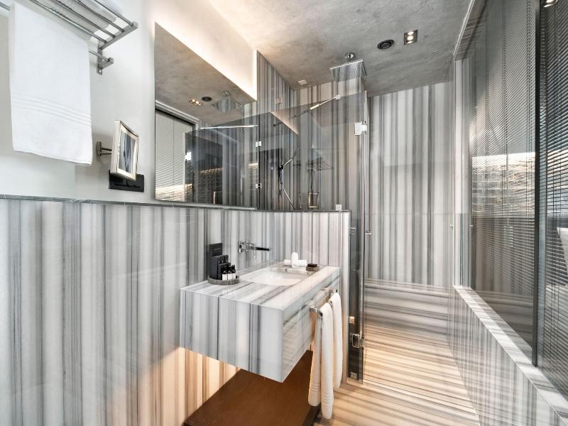 Hotel Decamondo image