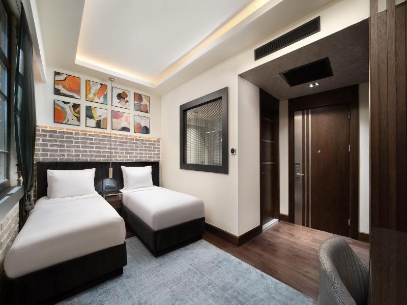 Hotel Decamondo image