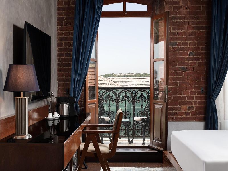 Hotel Decamondo image