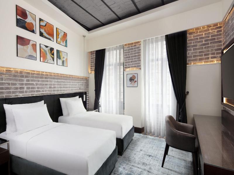 Hotel Decamondo image