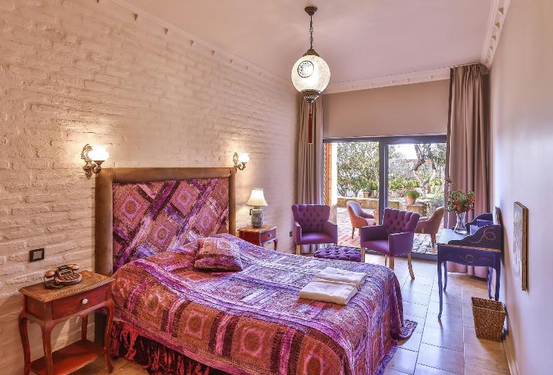 Cetmihan Hotel image