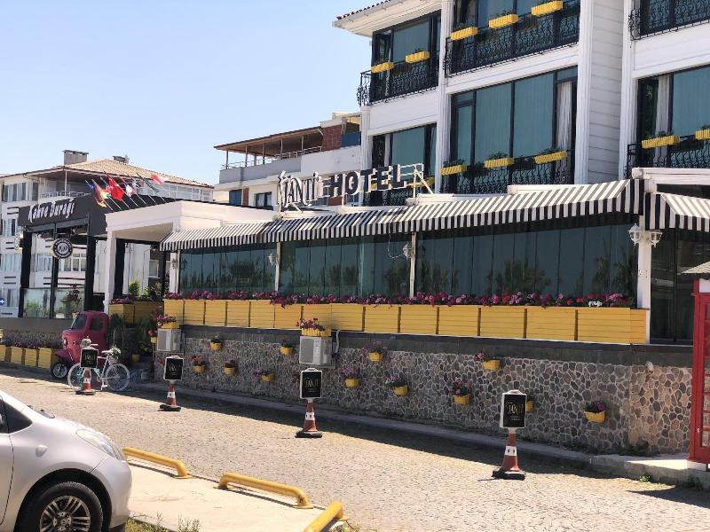 Janti Boutique Hotel image