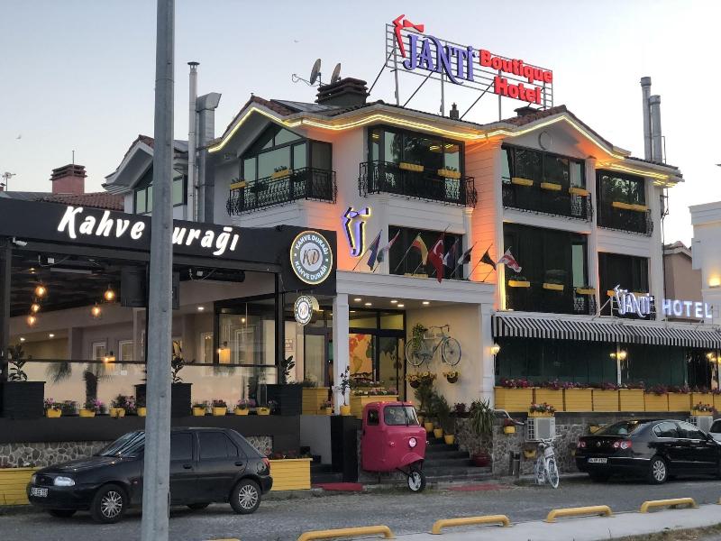 Janti Boutique Hotel image