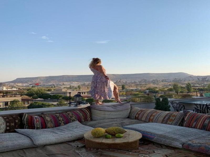 Caravanserai Inn Hotel image