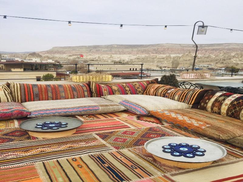 Caravanserai Inn Hotel image