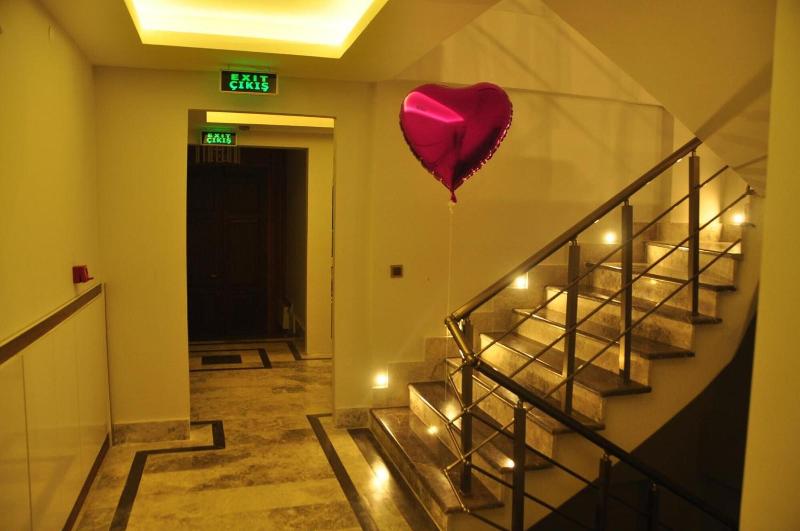 Yanki Hotel image