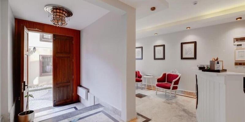 Yanki Hotel image