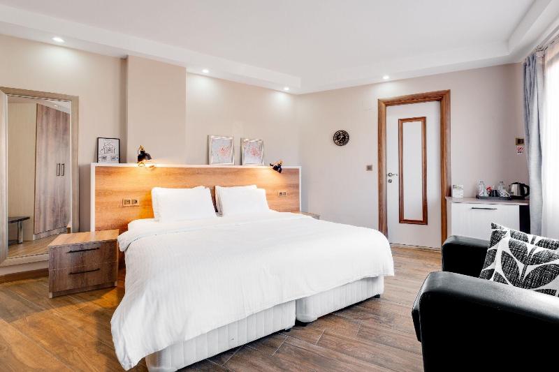 Yanki Hotel image