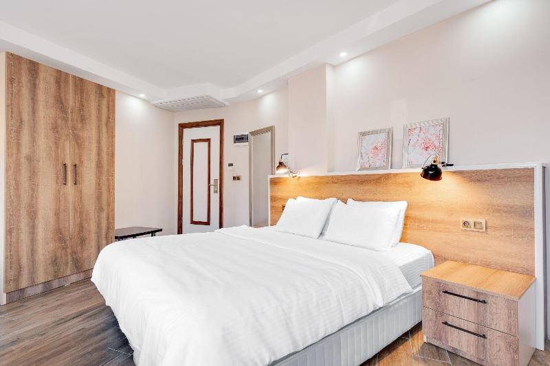 Yanki Hotel image