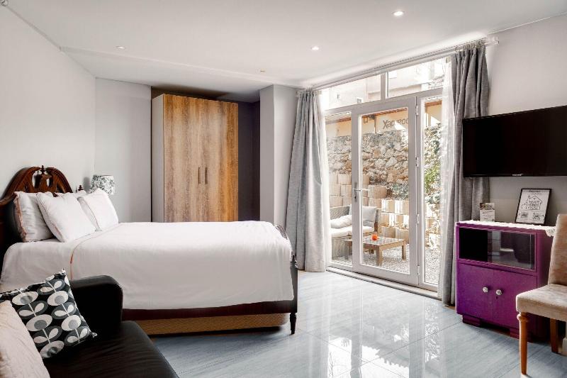 Yanki Hotel image