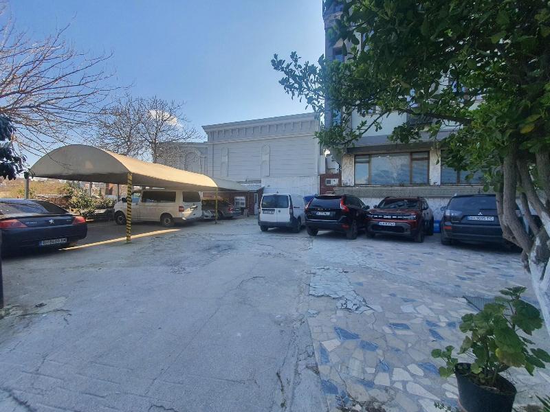 Biter Hotel image