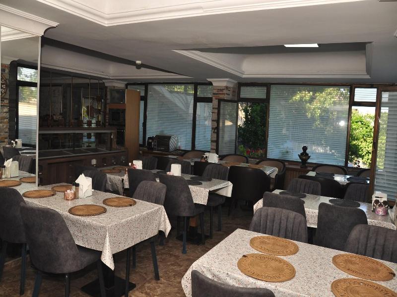 Biter Hotel image