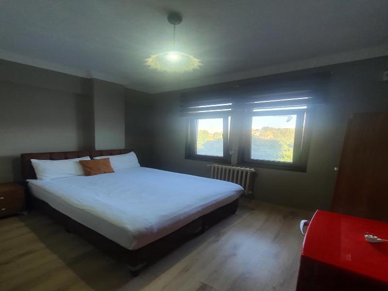 Biter Hotel image
