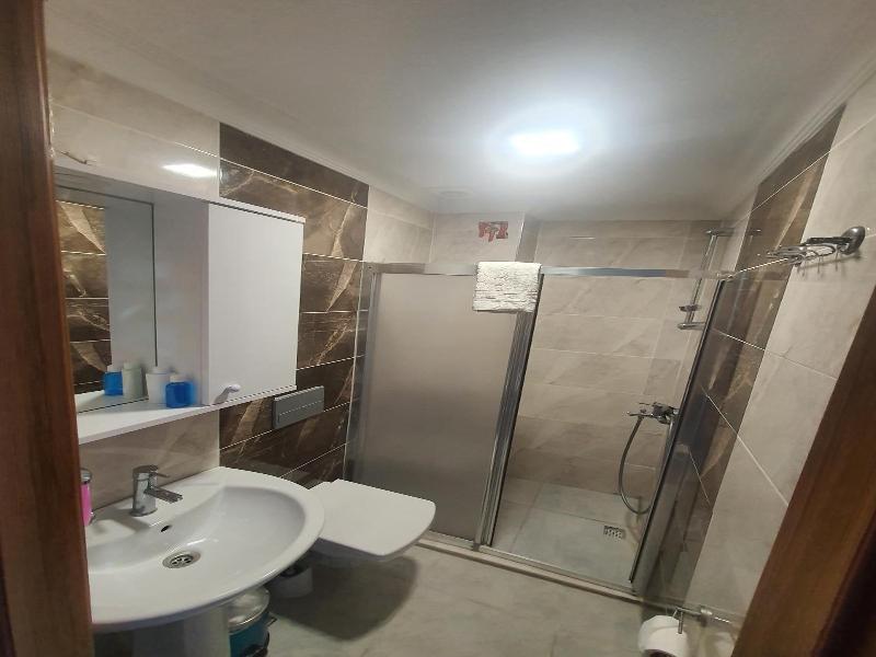Biter Hotel image