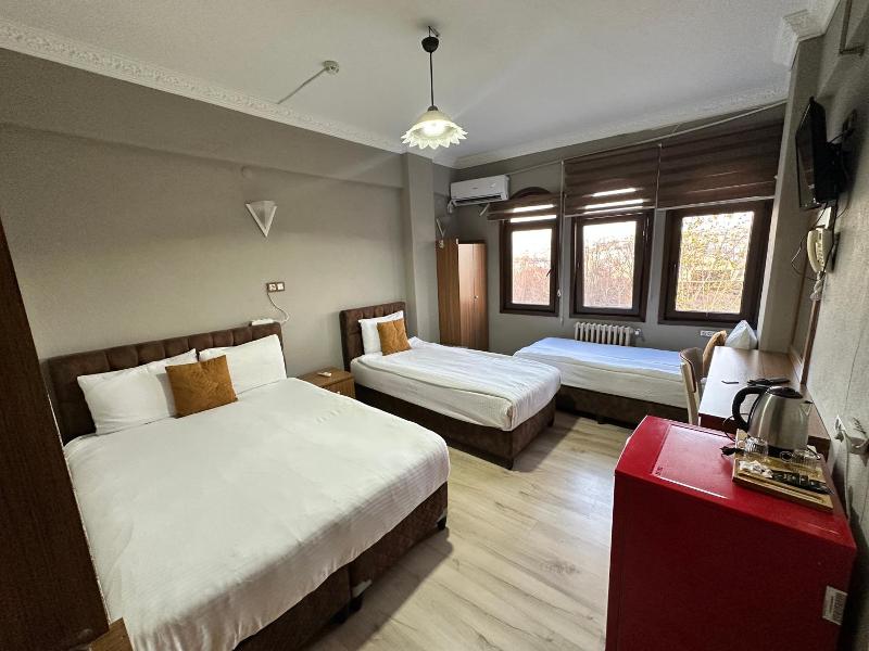 Biter Hotel image
