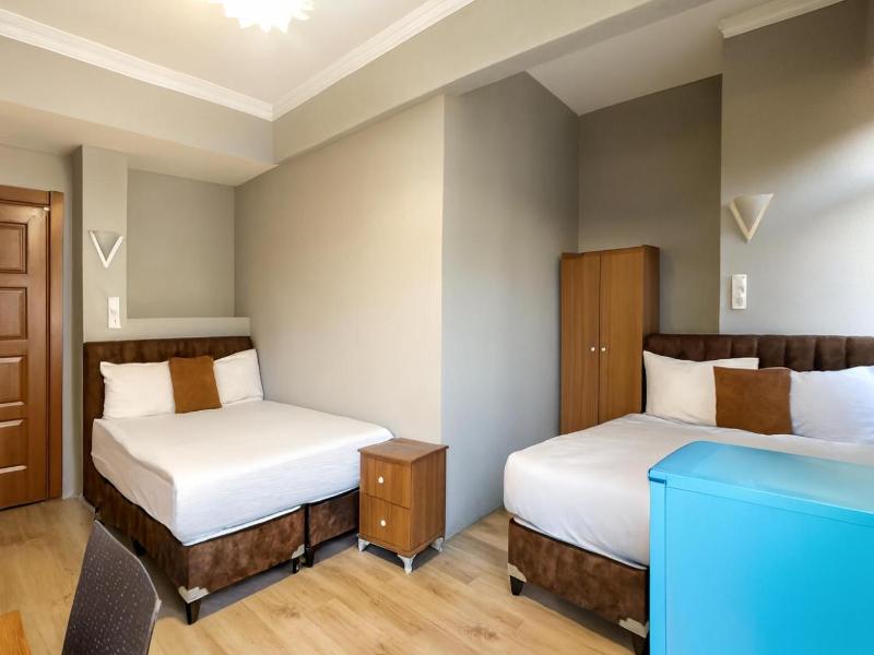 Biter Hotel image