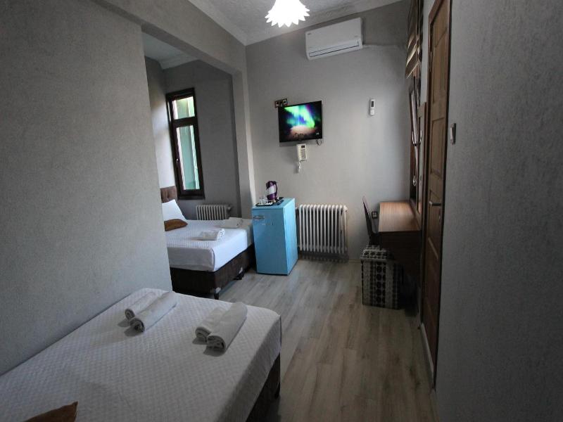 Biter Hotel image