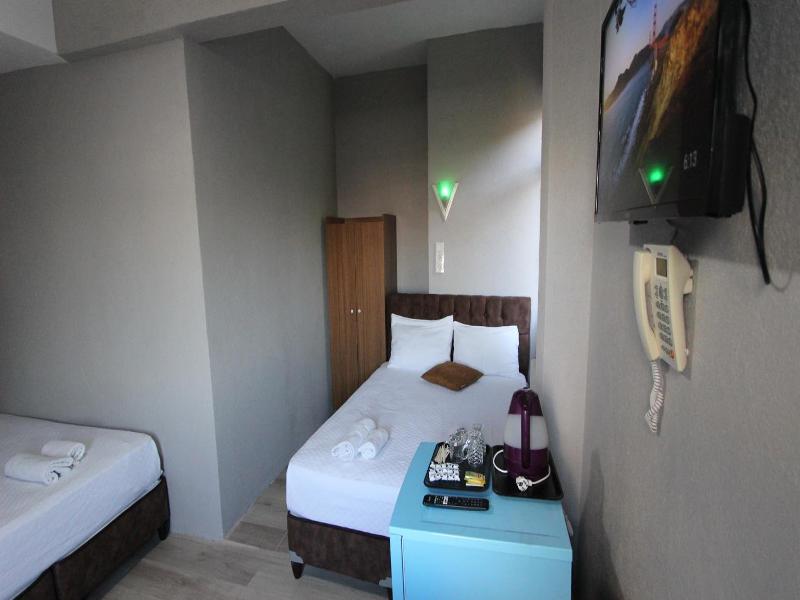 Biter Hotel image