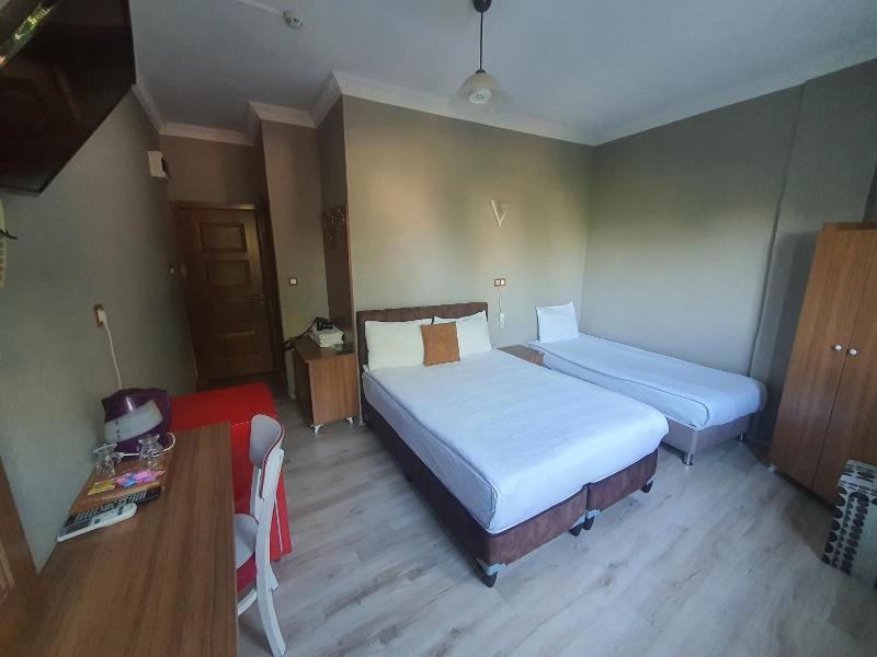 Biter Hotel image