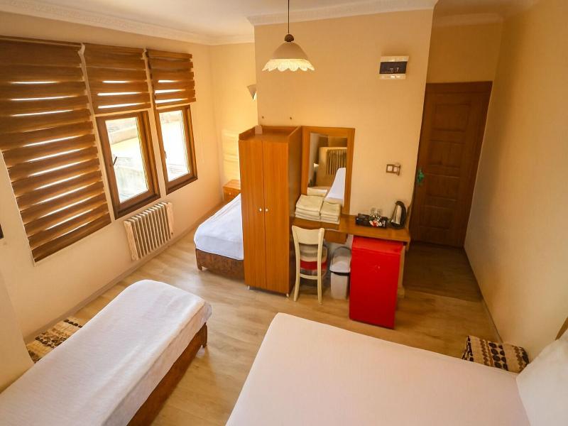 Biter Hotel image