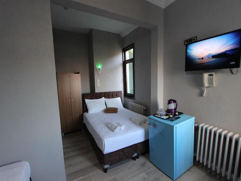 Biter Hotel image