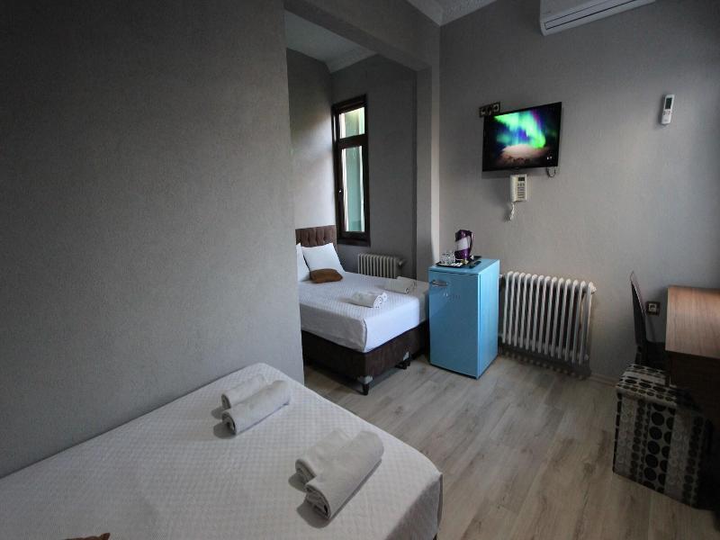 Biter Hotel image