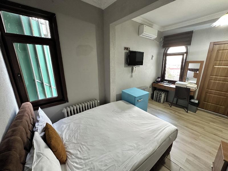 Biter Hotel image