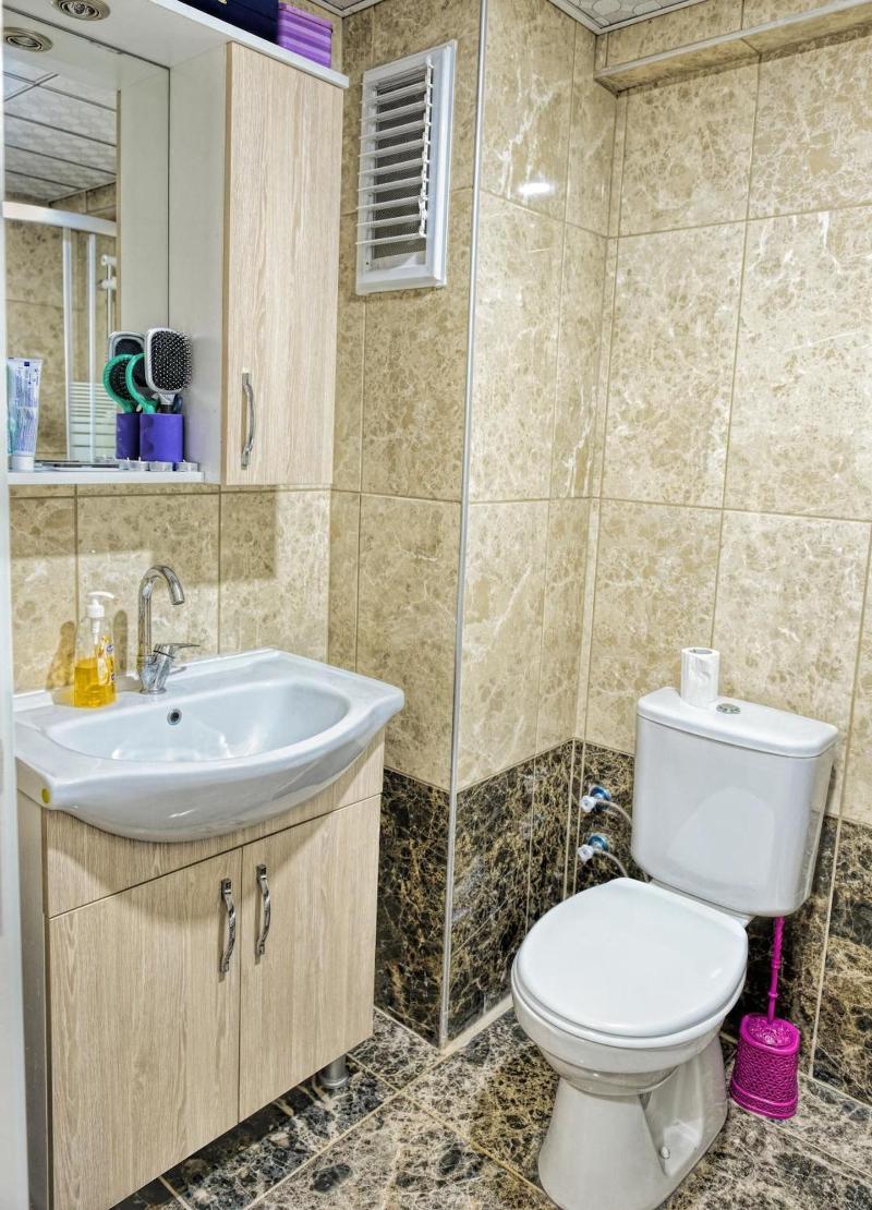 Figen Hotel image
