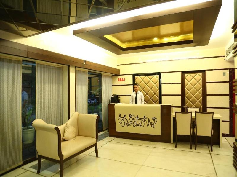 Hotel Park Inn image