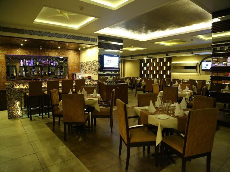 Hotel Park Inn image