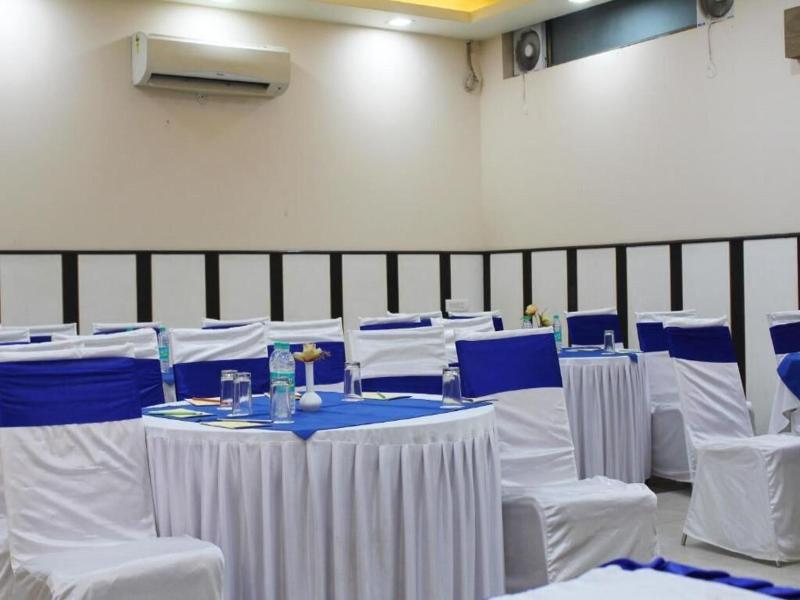 Hotel Rk Palace