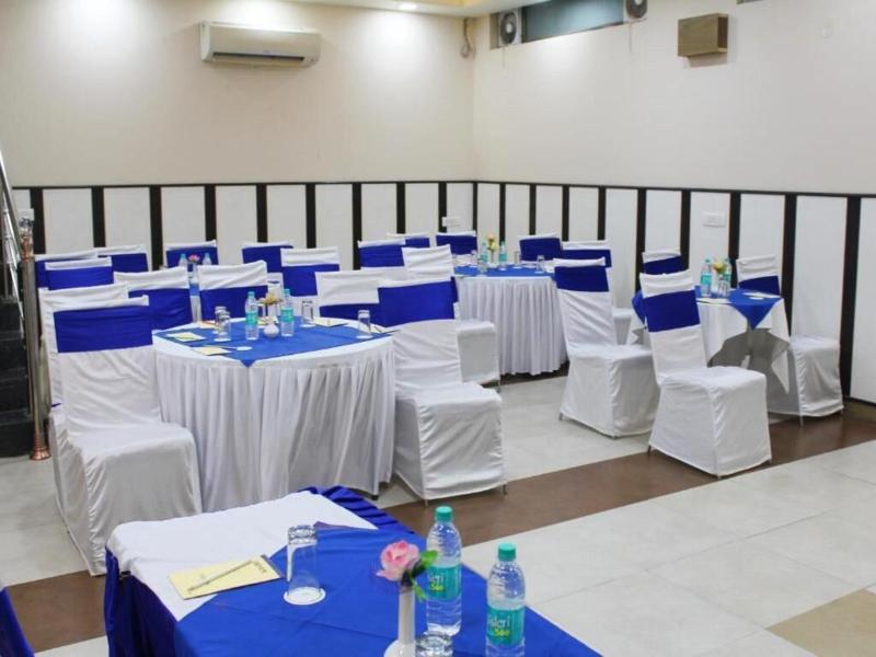 Hotel Rk Palace