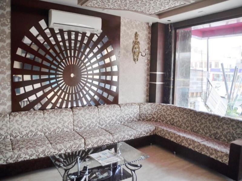 Hotel Rk Palace