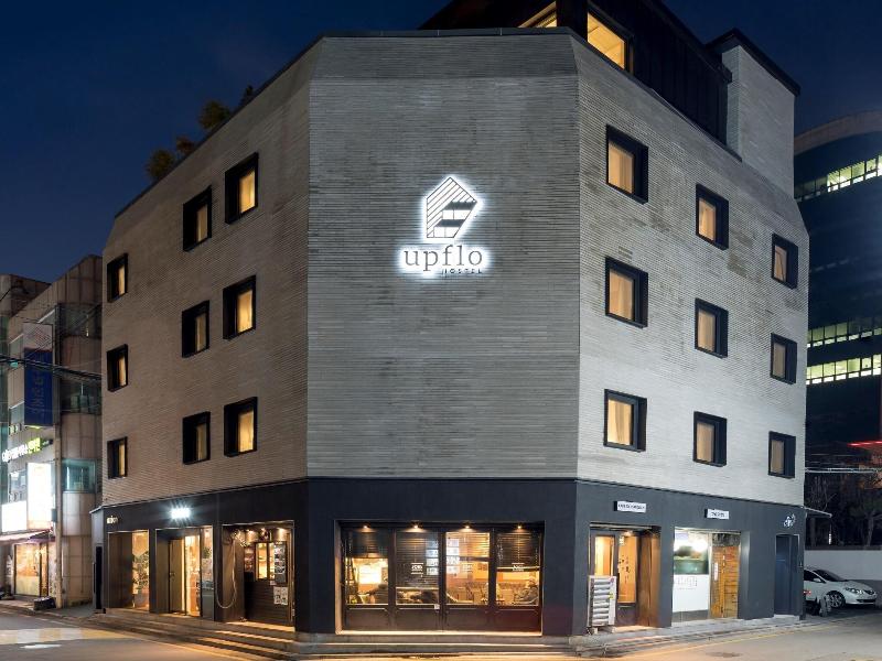 Upflo Hostel image