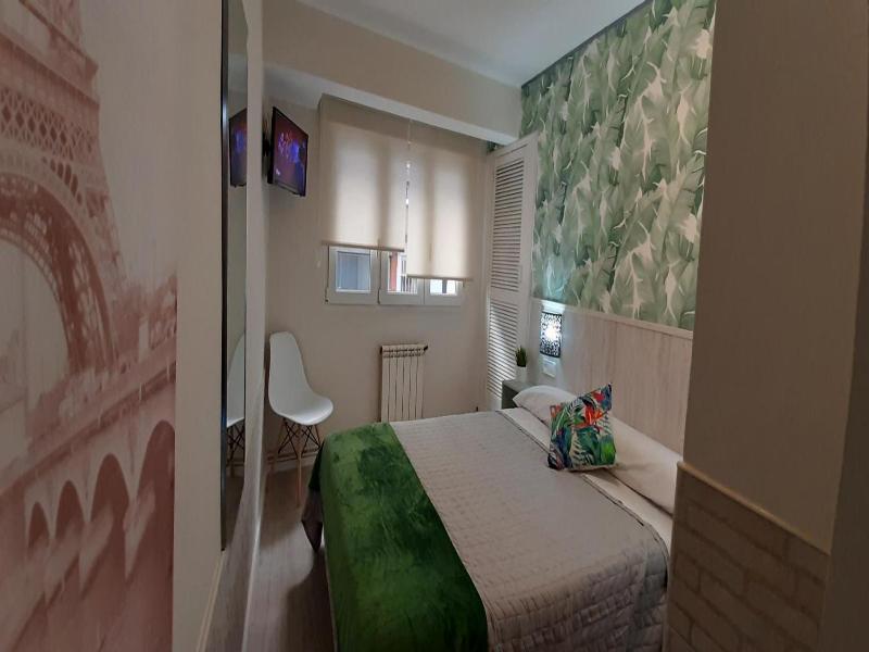 Hostal Verdemar image
