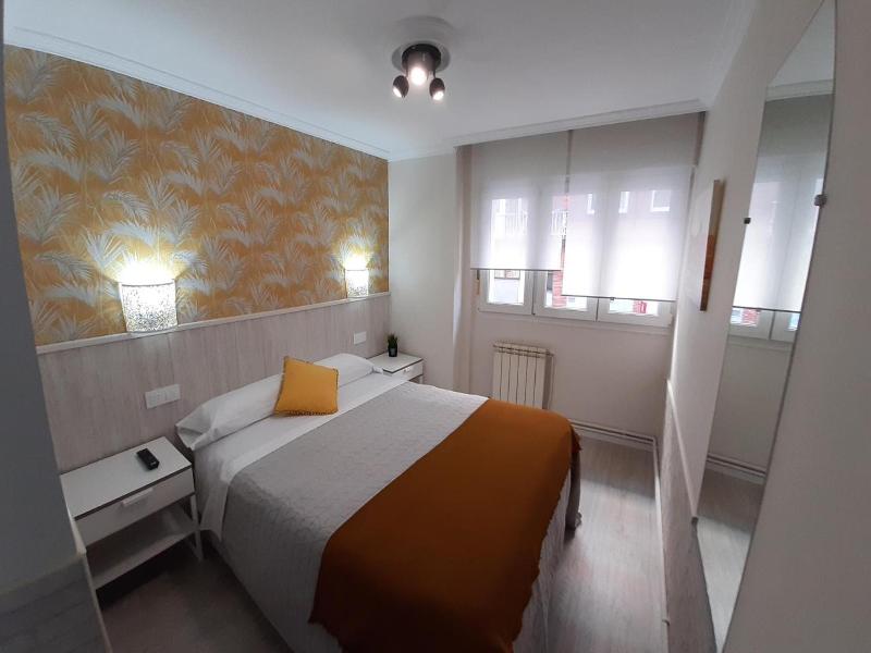 Hostal Verdemar image
