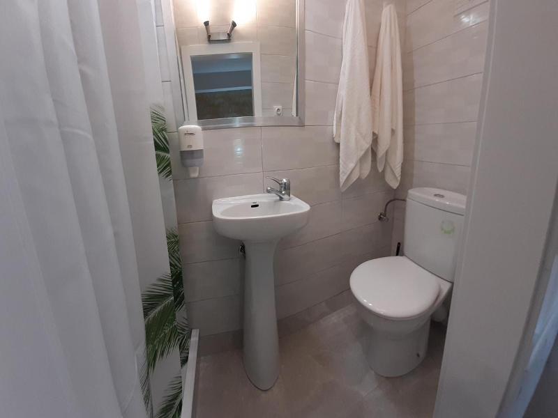 Hostal Verdemar image