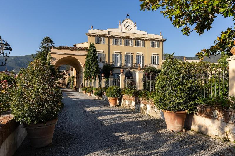 Villa Scorzi image