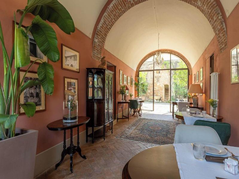 Villa Scorzi image