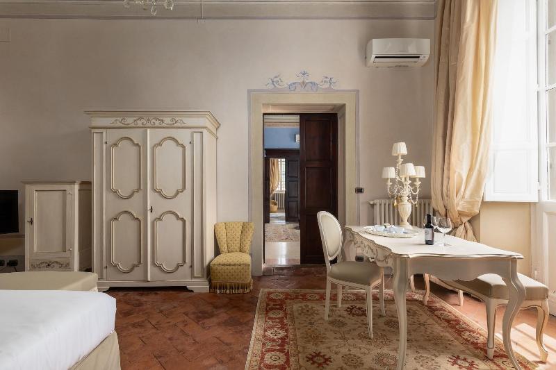 Villa Scorzi image