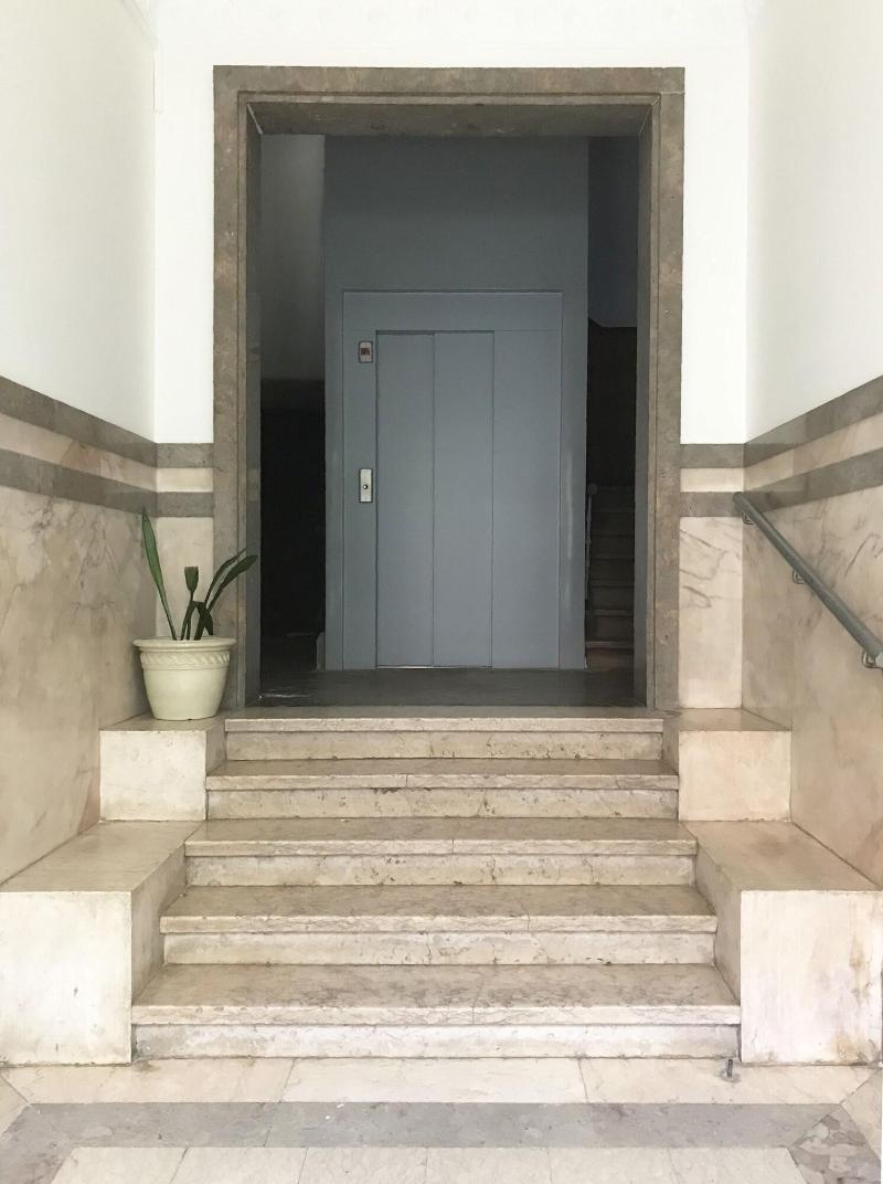 Home Out Rooms & Apartments image