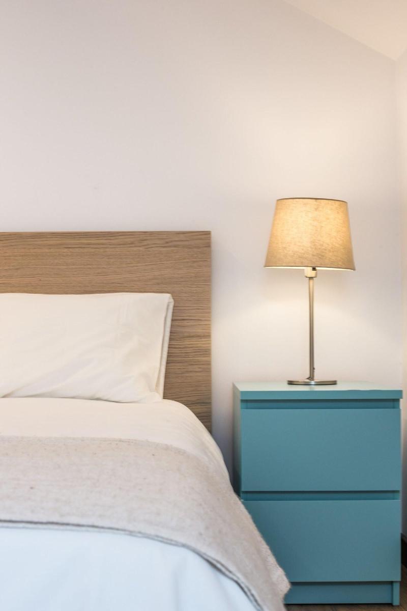 Home Out Rooms & Apartments image