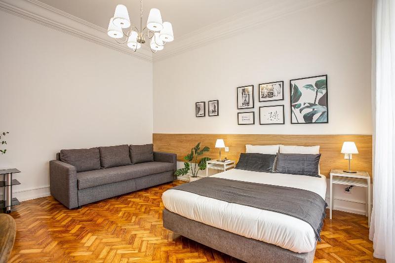 Home Out Rooms & Apartments image