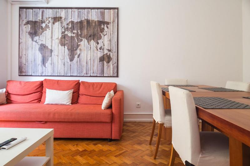 Home Out Rooms & Apartments image