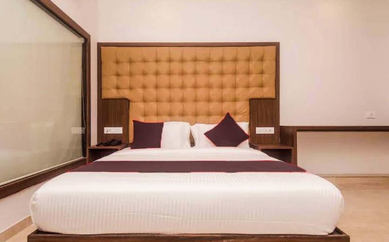 Hotel Bkc Garden image